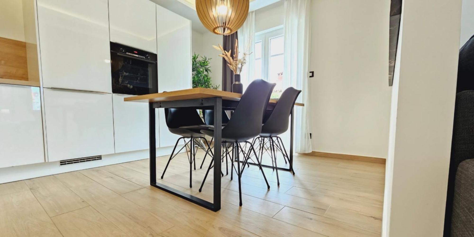 Eximius Apartment Pula Bagian luar foto